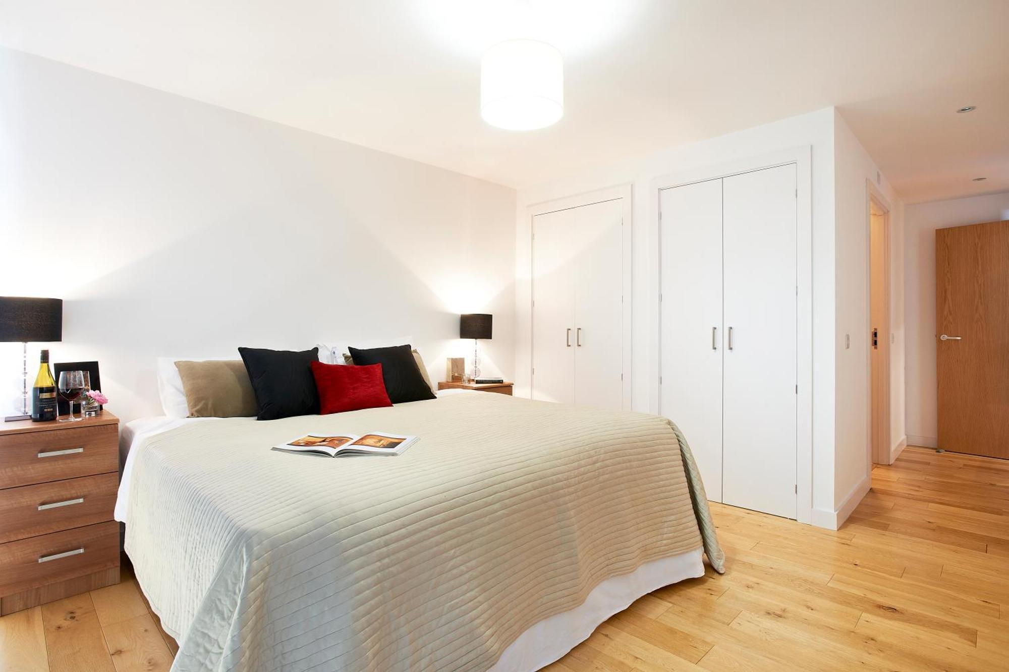 Watford Centre - Luxury Penthouse Leilighet Eksteriør bilde